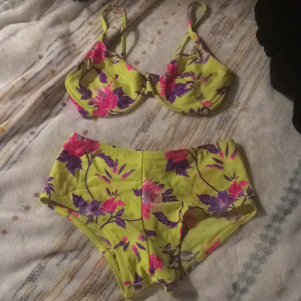 Bikini
